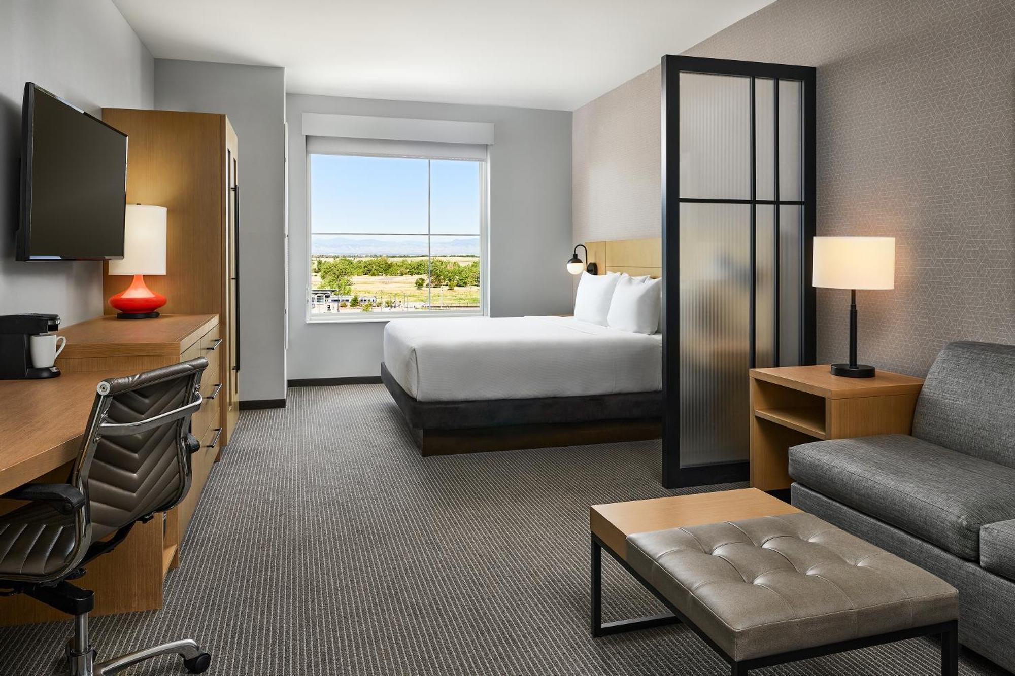 Hyatt Place Pena Station/Denver Airport Eksteriør billede
